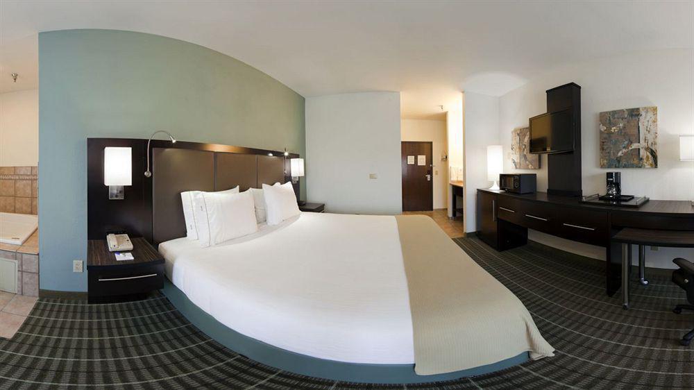 Holiday Inn Express Monticello, An Ihg Hotel Екстер'єр фото